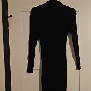 Black Long-Sleeve Maxi Dress